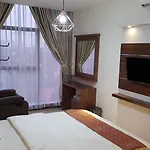 Luxury And Comfort 2 Bedroom Apartment Lavenue Pancoran By Sang Living