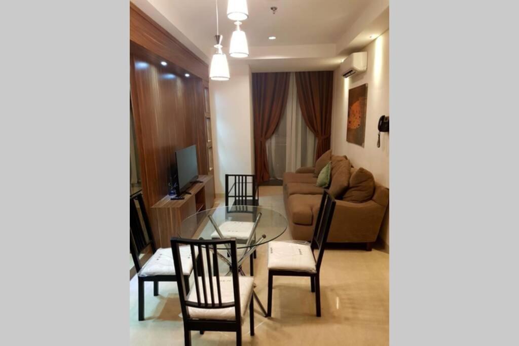Luxury And Comfort 2 Bedroom Lavenue Pancoran By Sang Living Jakarta