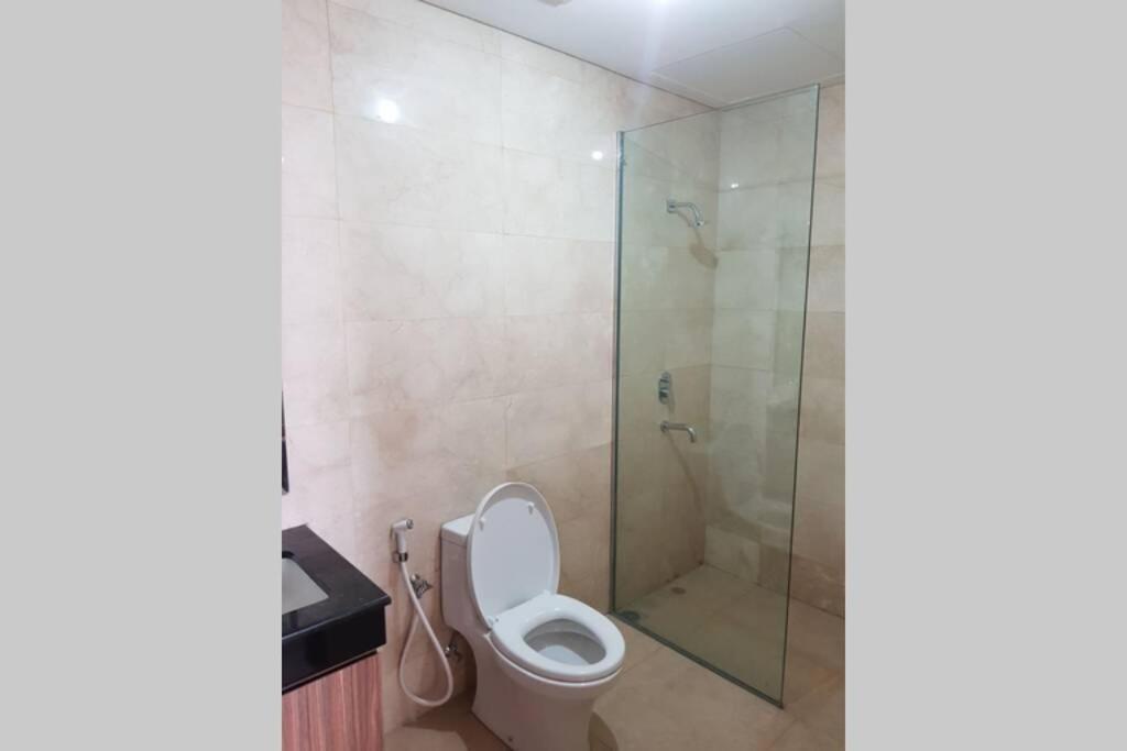 Pangsapuri Luxury And Comfort 2 Bedroom Lavenue Pancoran By Sang Living